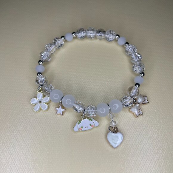 White & Crystal Cinnamoroll Charm Bracelet Set - Picture 2 of 2